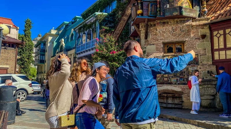 Tbilisi: City Highlights Guided Walking Tour - The Itinerary: What to Expect from Your Tbilisi Walk