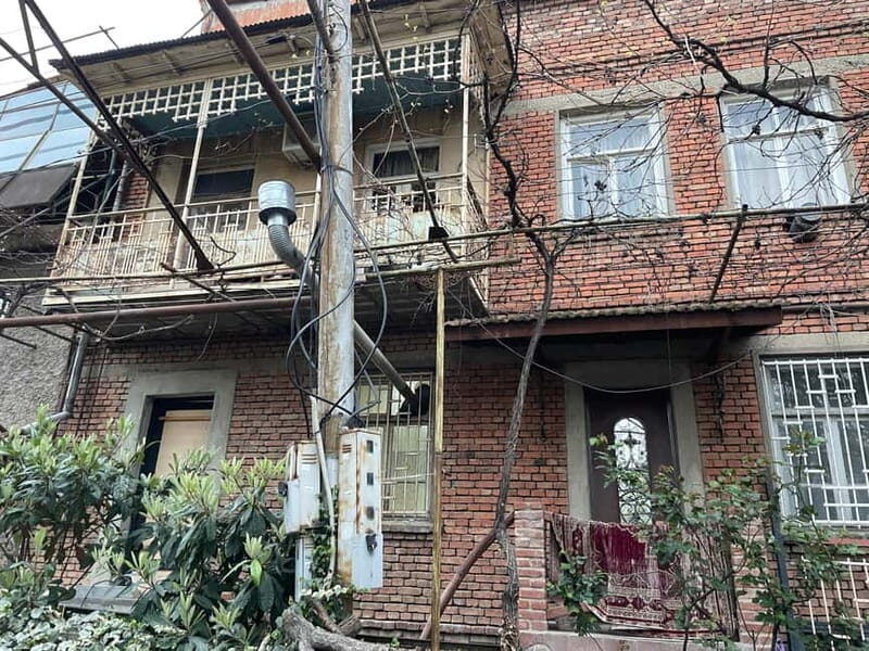 Tbilisi: Crime Stories & Hidden Tales Walking Tour - Why You Should Consider This Tour