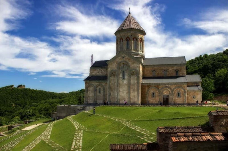 Tbilisi: Kakheti Region,Signaghi Tour with 7 Wine Tastings - What to Expect on the Tour