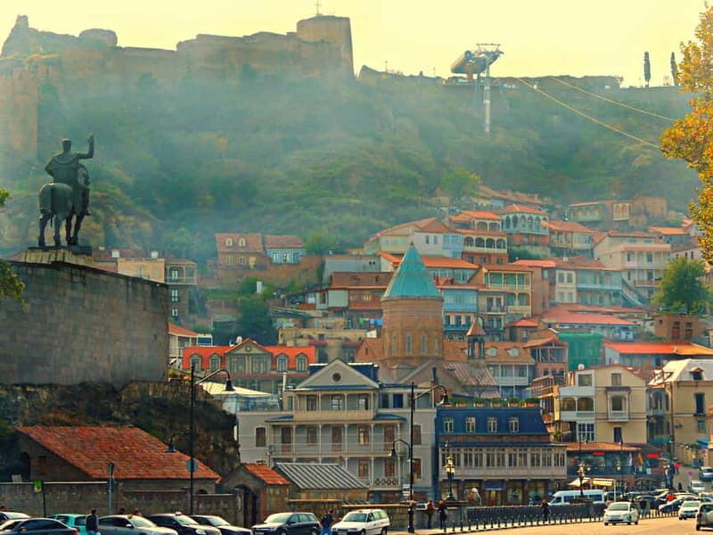 Tbilisi: Old & New city, Guided tour with 12 Tastings - A Deep Dive into the Tbilisi Experience