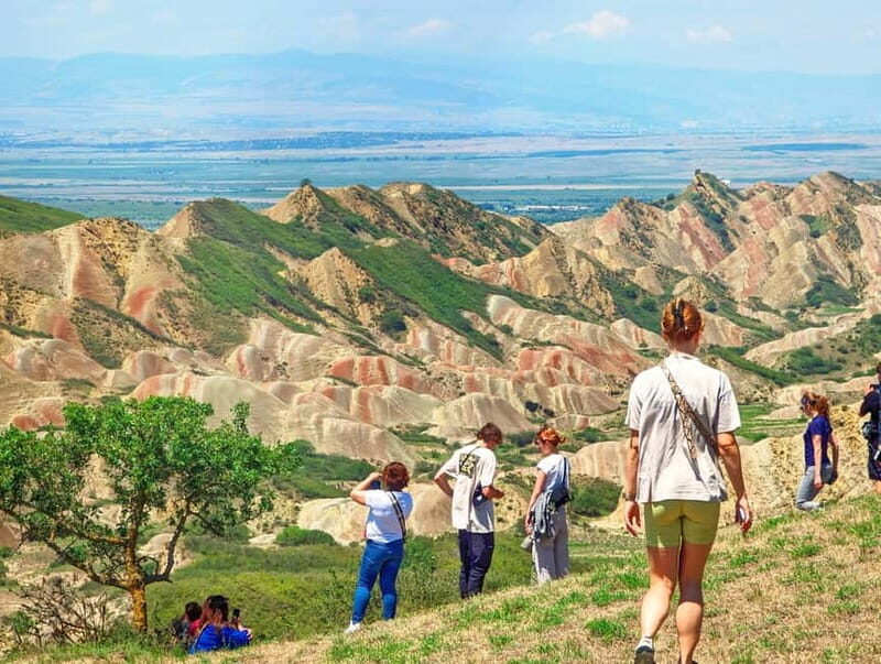 Tbilisi: Real Adventure  Gareja & Rainbow Desert 4x4 + Hike - Authentic Georgian Hospitality and Local Flavors