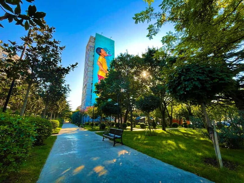 Tbilisi: Soviet Suburbs and Murals Exhibition Guided Tour - Key Points