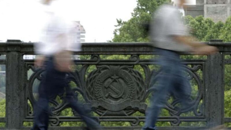 Tbilisi: Soviet Union Walking Tour - Key Points