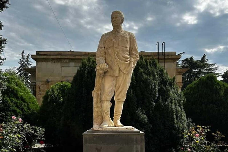 Tbilisi to Mtskheta Jvari Gori Uplistsikhe - Uplistsikhe: Ancient Cave Town (about 1 hour)