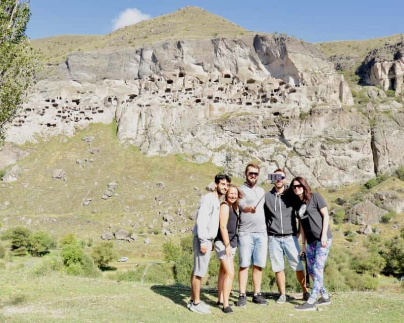 Tbilisi: Vardzia Caves, Rabati Castle and Borjomi Day Trip - Key Points