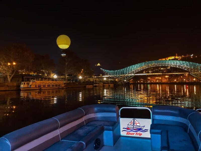 tbilisi:cityseeghting cruize on river - Analyzing the Value