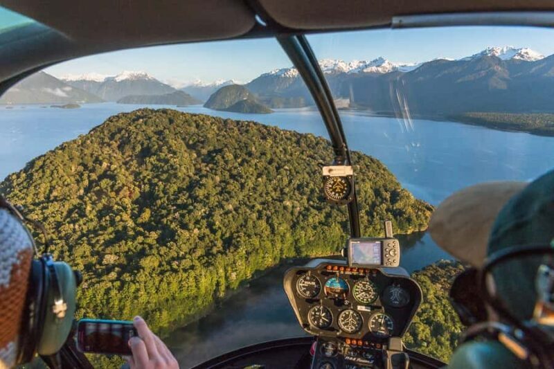 Te Anau: Milford Sound Scenic Flight with Lakeside Landing - The Sum Up