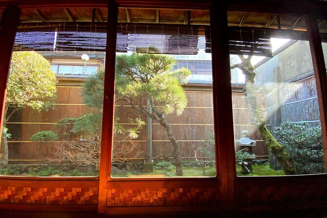 Tea ceremony and kimono experience at Kyoto, Tondaya - An In-Depth Look at the Experience