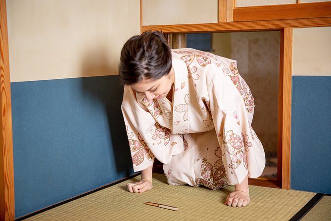 Tea ceremony experience with simple kimono in Okinawa - The Value of This Cultural Experience