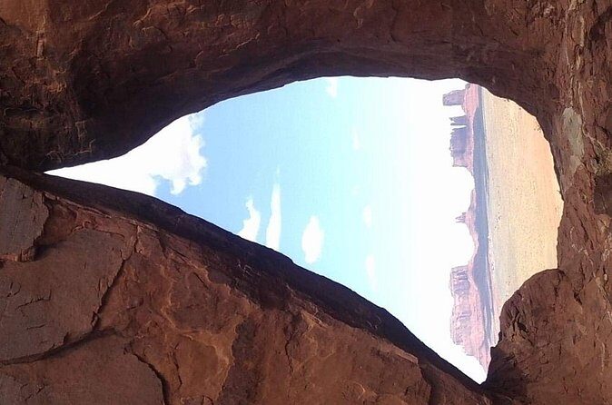 Tear Drop Arch Tour (3SNGT Tear Drop Arch) - Accessibility and Best Time to Go