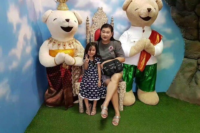 Teddy Bear Museum in Pattaya with Return Transfer - FAQ