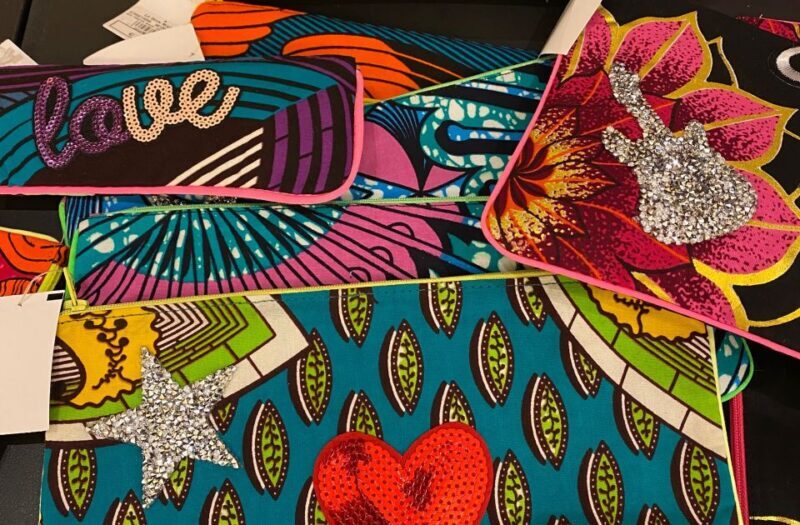 Teen Shopping Tour of Paris, 2.30 hour Walking Tour - Practical Tips for Participants