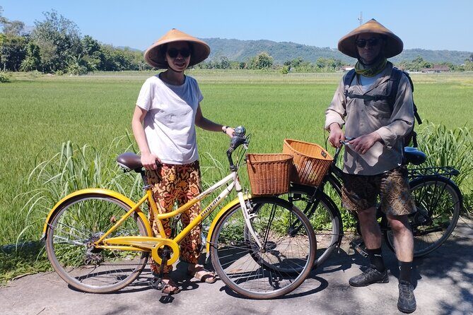Temples and Bike Tours in the Village - Who Is This Tour Best Suited For?