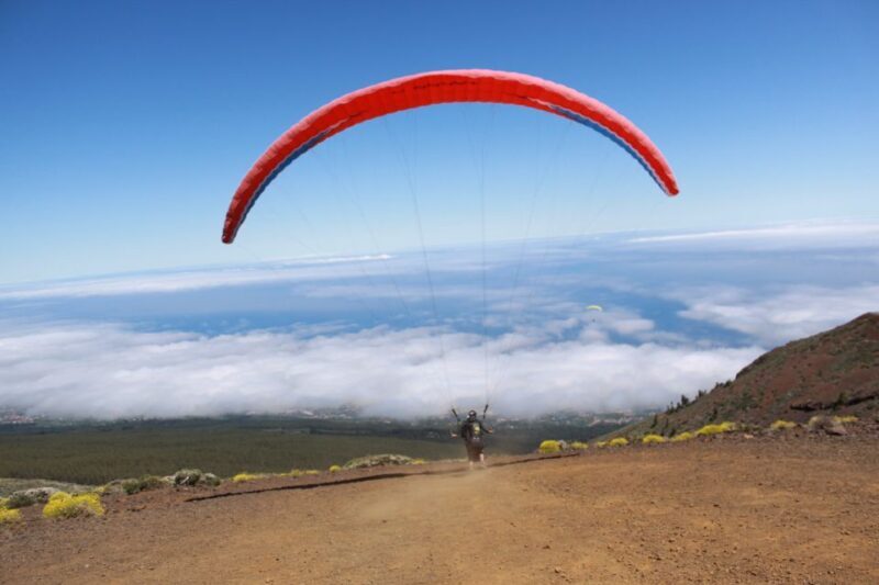 Tenerife: Acrobatic Paragliding Tandem Flight - An In-Depth Look at the Tenerife Acrobatic Paragliding Experience