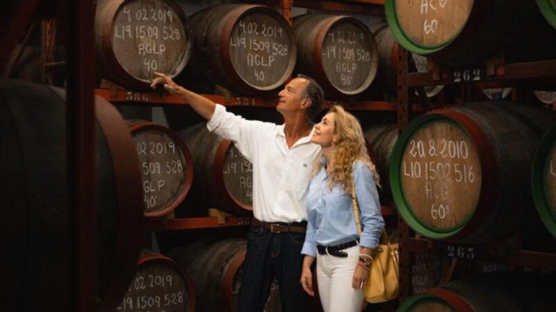 Tenerife: Gran Canaria Full-Day Guided Tour with Aquarium - First Stop: Destilería Arehucas – The Rum Legacy