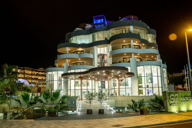 Tenerife: Scandal Dinner Show Entry Ticket and 5-Course Meal - Final Thoughts