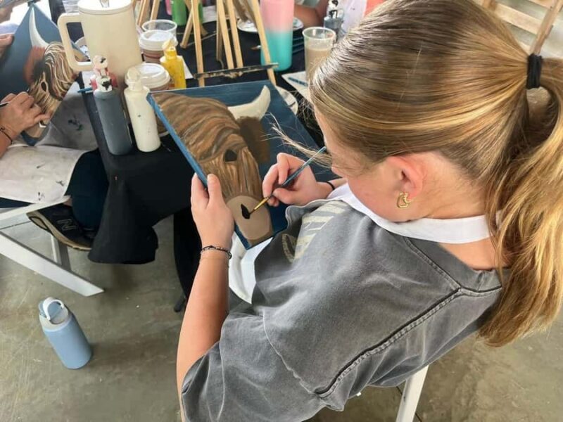 Tennessee: Highland Cow Painting Class - An Introduction to the Experience