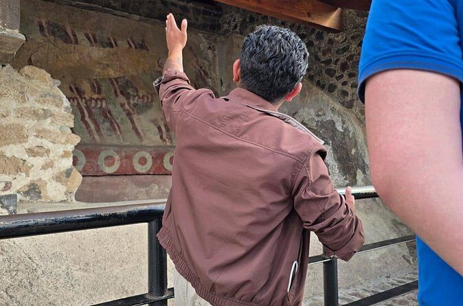 Teotihuacan and Basilica Guadalupe Private Car Tour - FAQ