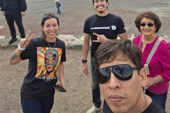 Teotihuacan at dawn, no tourist traps. - The Sum Up