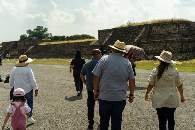 Teotihuacan at Dawn Quartz and Pulque and Local Culture - Included and Not Included