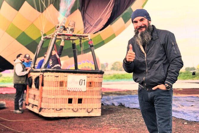 Teotihuacan balloon flight with cave breakfast + pyramids - A New Perspective on Teotihuacan: The Hot Air Balloon Experience