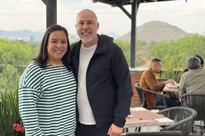 Teotihuacan balloon flight with cave breakfast + pyramids - Logistics and Value