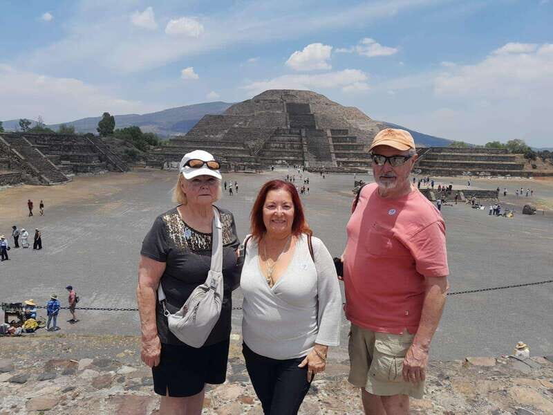 Teotihuacan & Basilica of Guadalupe: Private Tour with Lunch - Key Points