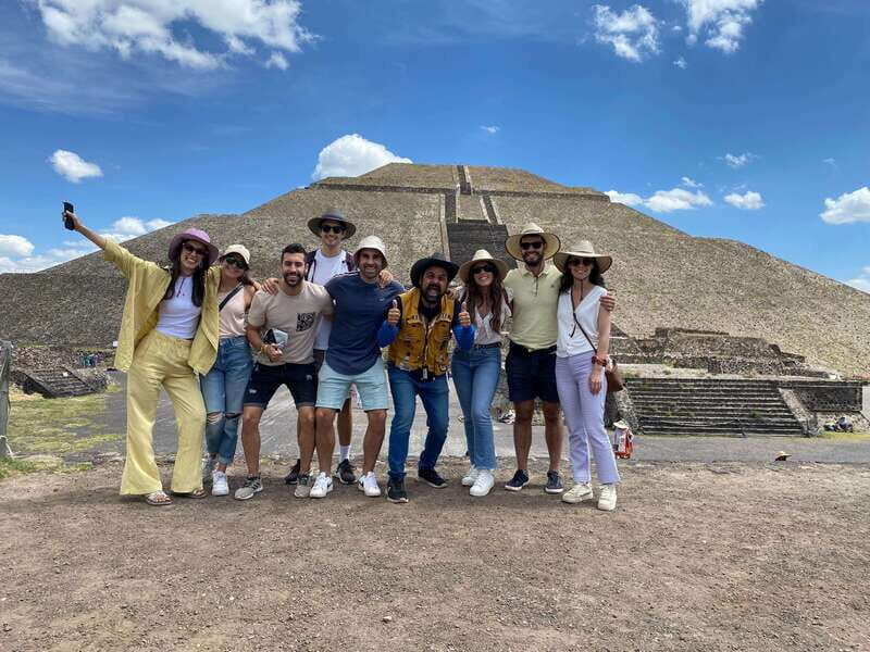 Teotihuacan is more than 2 big pyramids it's a whole culture - Key Points