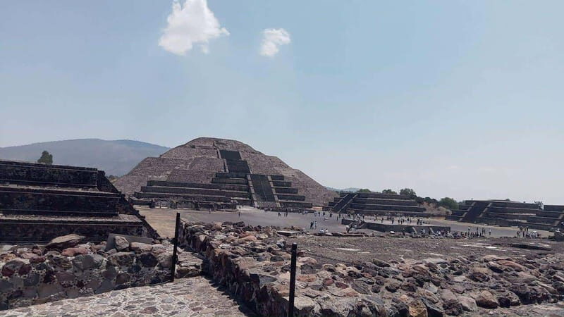 Teotihuacan is more than 2 big pyramids it's a whole culture - Value for the Money