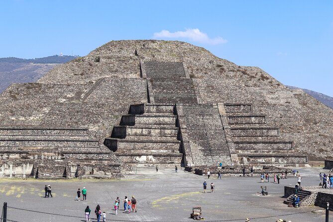 Teotihuacán Private Tour: Connect with history, guided by locals - Exploring Teotihuacán with a Private Guide