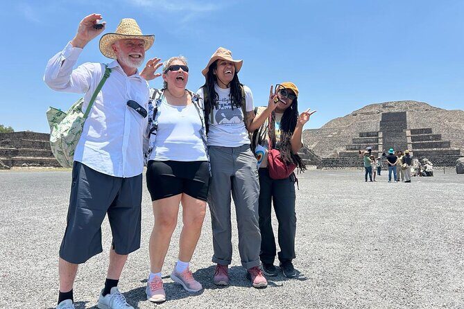 Teotihuacan : Pyramids and Sacred Caves with Expert Guide - Visit the Pyramid of the Sun