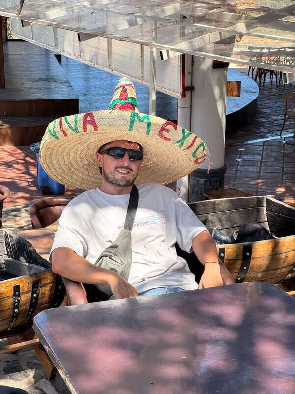 Tequila: Town and Distillery Guided Tour with Tastings - Value and Practicalities