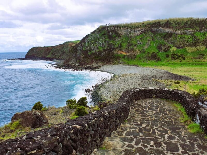 Terceira Island Half Day Hiking Trail: Baías da Agualva - Who Should Consider This Tour?