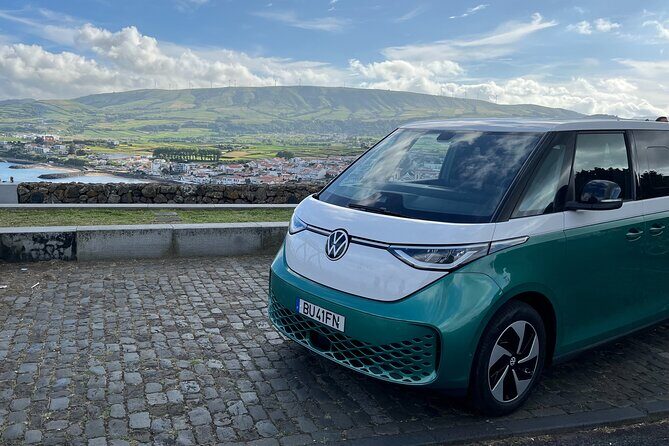 Terceira Island Highlights with Traditional Lunch - Key Points