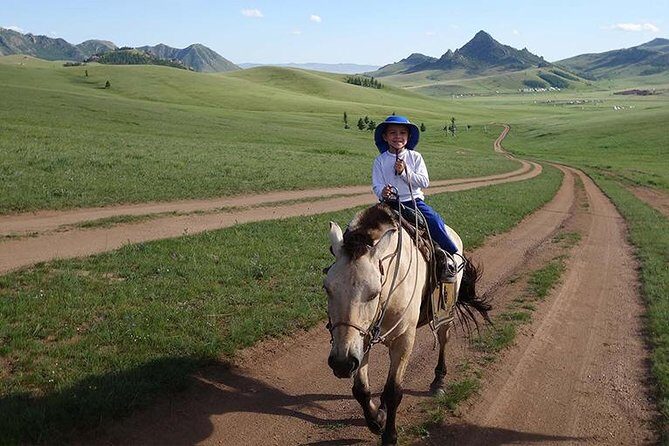 Terelj National Park and Chinggis Khaan Statue Tour - The Itinerary in Detail