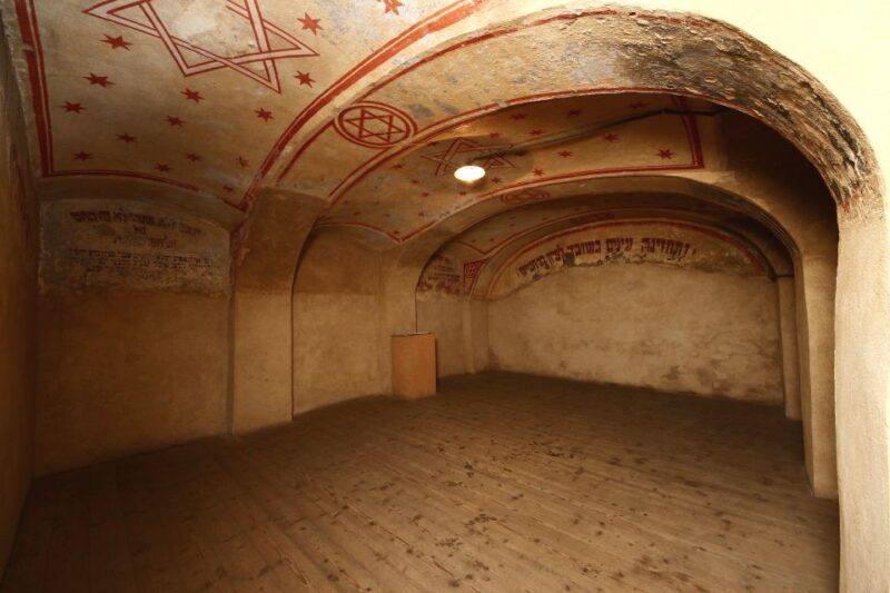 Terezin Memorial: Entry Ticket Combo w. Guided Walking Tour - Key Points