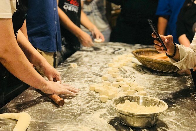Terracotta Warriors with Cooking Class plus Wet Market Visit 1 Day Tour - Visiting the Terracotta Army: The Eighth Wonder of the World