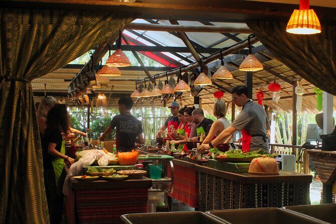 Thai and Akha Cooking Class in Chiang Mai - Cultural Insights and Unique Features
