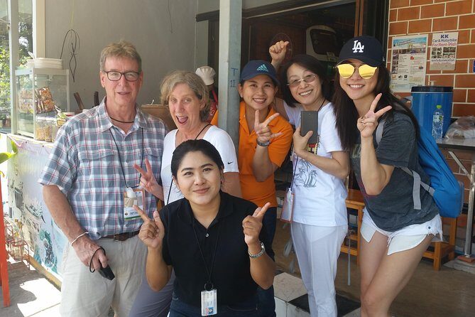 Thai Street Food & Morning Market Walking Tour in Hua Hin - The Food and Drink Content: What You’ll Sample