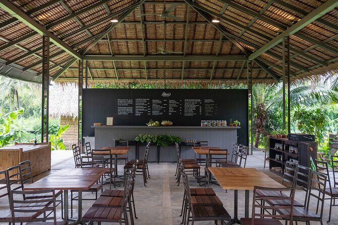 Thai Village at Sampran Riverside Workshop Tour - Key Points
