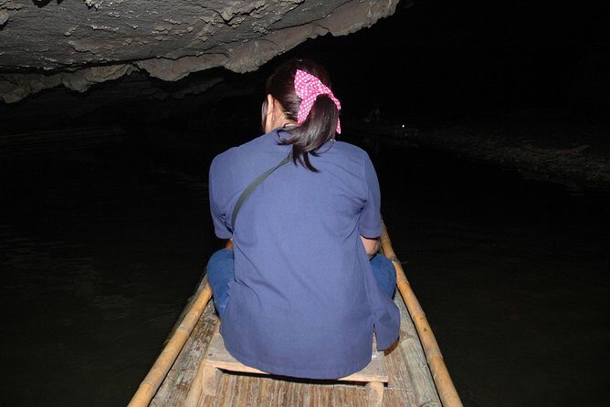 Tham Lod Cave & Pre-Historical Tomb & Bamboo Bridge - FAQ