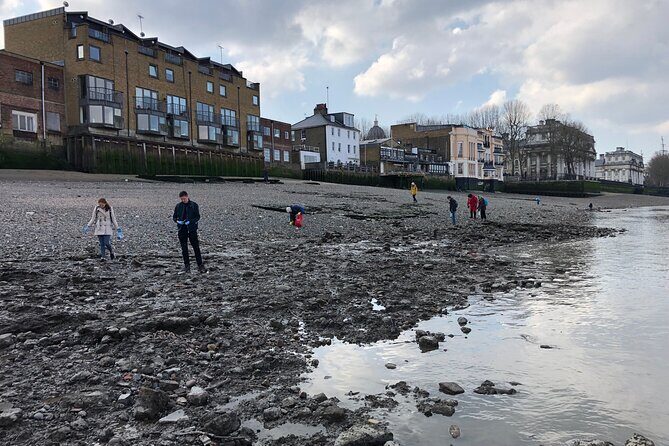 Thames Beachcombing - Is Thames Beachcombing Right for You?
