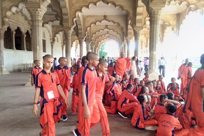 Thanks giving Delhi Agra Taj Mahal Tour - Day 1: Exploring the Majesty of the Taj Mahal and More