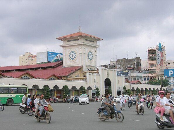 The 10 Tastings of Ho Chi Minh City With Locals: Private Street Food Tour - Key Points