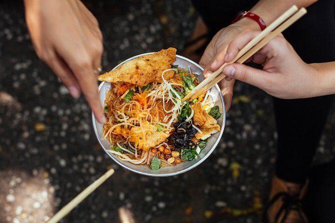 The 10 Tastings of Ho Chi Minh City With Locals: Private Street Food Tour - The Itinerary: A Step-by-Step Journey