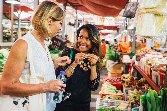 The 10 Tastings of Kuala Lumpur With Locals: Private Street Food Tour - A Deep Dive into the Experience