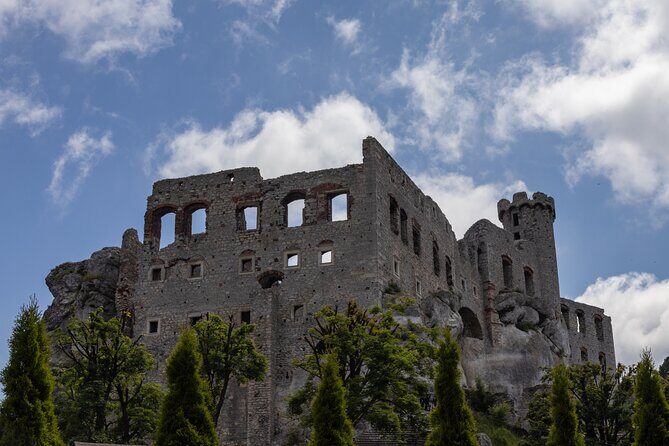 The 3 Largest Eagles' Nests Castles, Full-Day Tour from Krakow - Practical Details and What to Expect