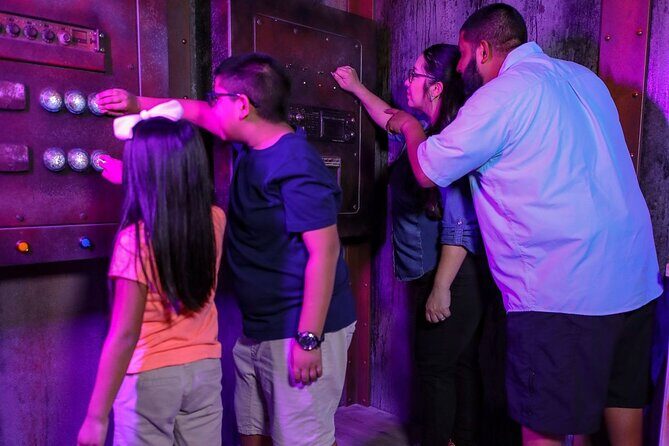 The Amazing Mirror Maze with Escape Room - FAQ