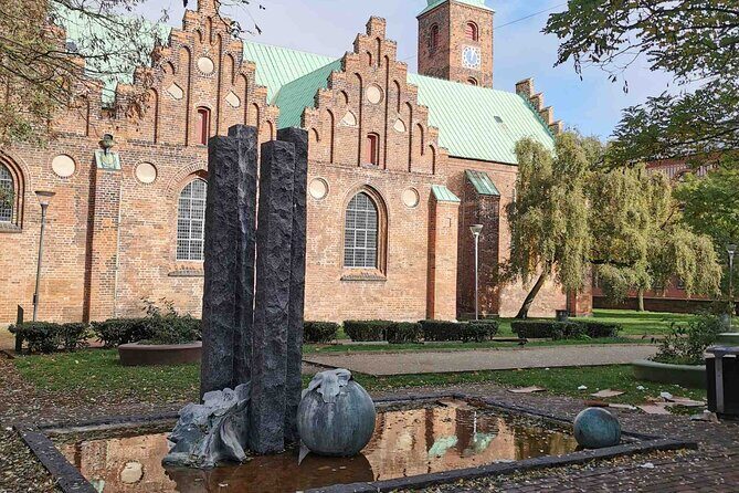 The Ancient Viking Stronghold of Aros: A Self-Guided Audio Tour in Aarhus - The Sum Up