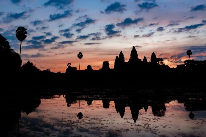 The Angkor Temples from Sunrise by Tuk Tuk - Starting the Day: The Sunrise at Angkor Wat